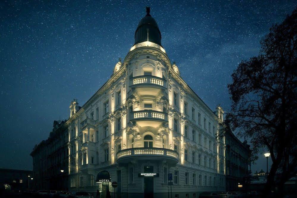 Theresian Hotel Оломоуц Экстерьер фото