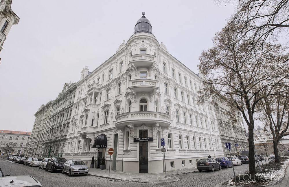 Theresian Hotel Оломоуц Экстерьер фото